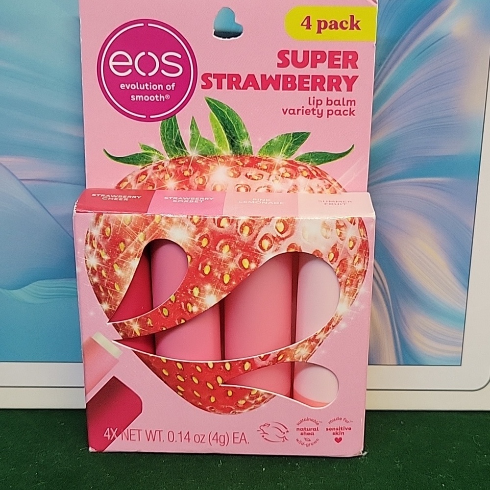 eos Strawberry Lip Balm 4-Pack New in Box